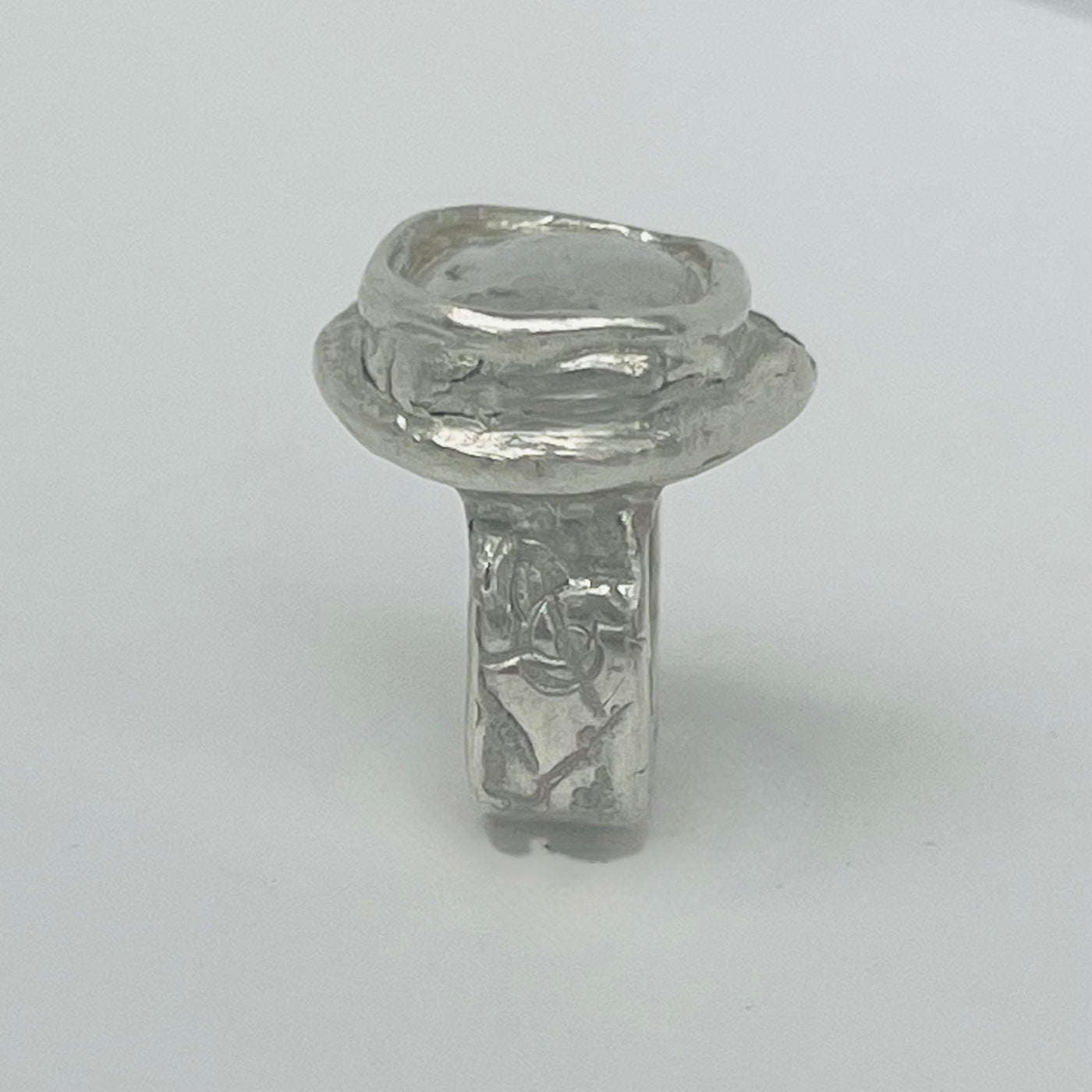 The Eternal Moonstone Ring <span>One-of-a-kind, Pure Sliver & Stone</span>